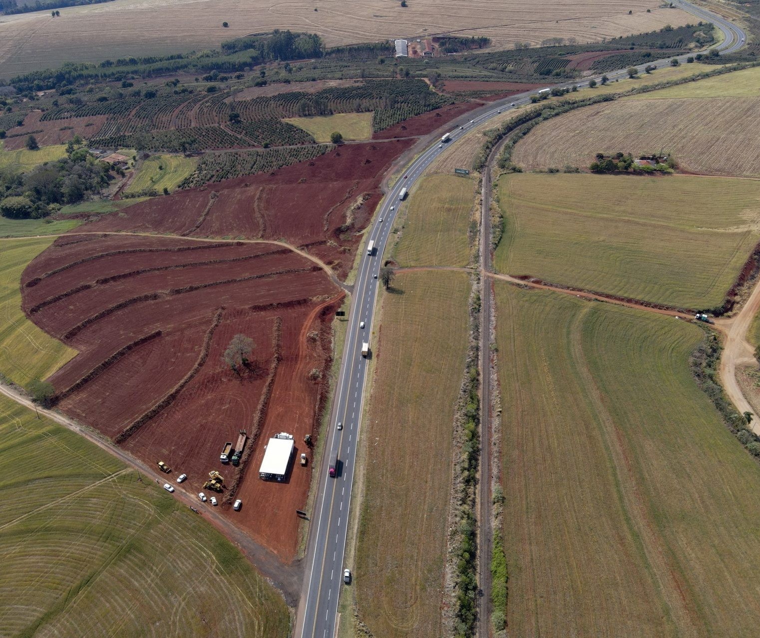 Contorno de Jandaia do Sul interditado para detonação de rochas