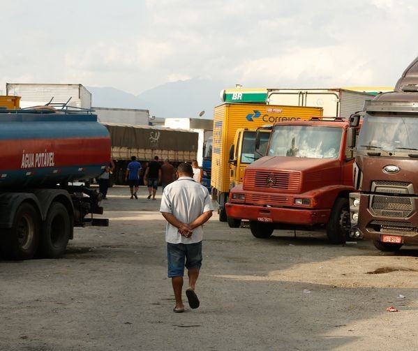 Ser motorista de caminhão é ter uma profissão solitária