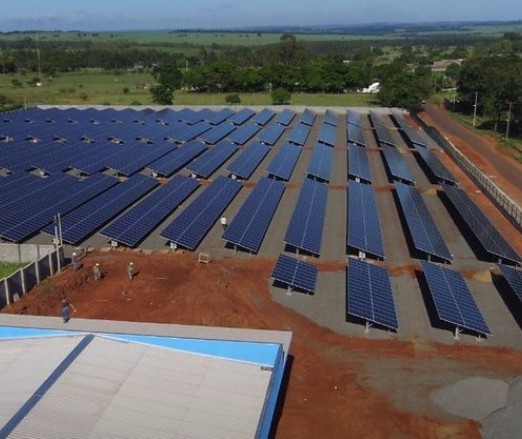 TRE inaugura usina solar em Paranavaí