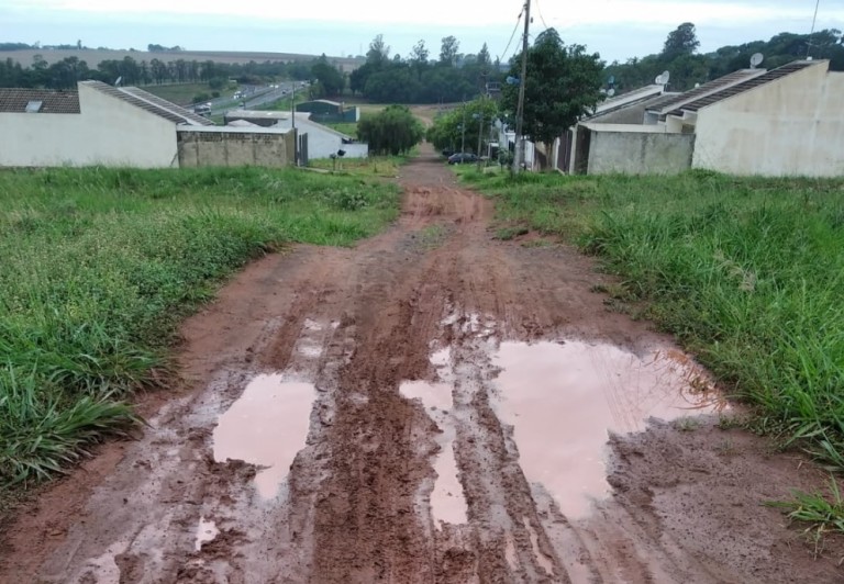 Moradores vivem o drama dos loteamentos irregulares