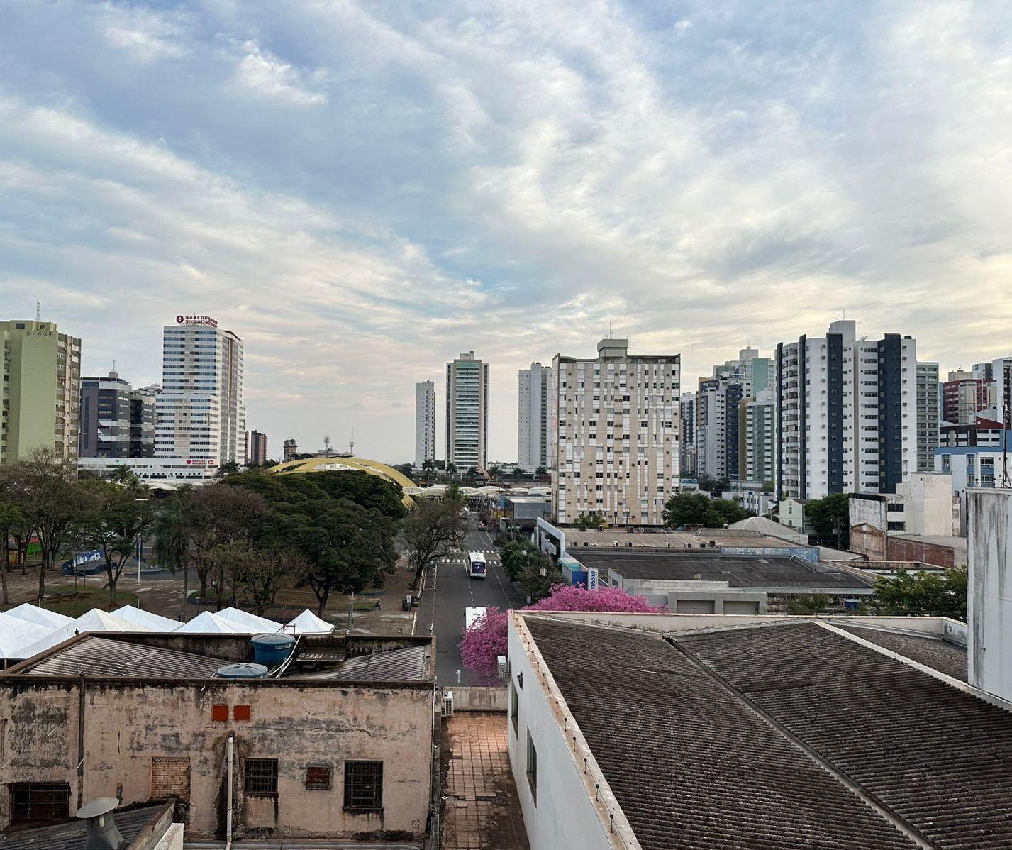 Veja a previsão para esta segunda-feira (25) em Maringá