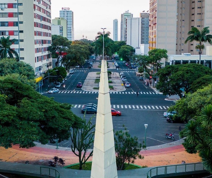 Termômetros caem e instabilidade predomina nesta terça-feira (30) em Maringá