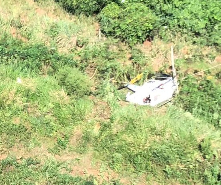 Piloto fica ferido em queda de helicóptero