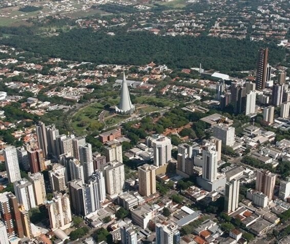 Veja o que abre e o que fecha neste fim de semana em Maringá