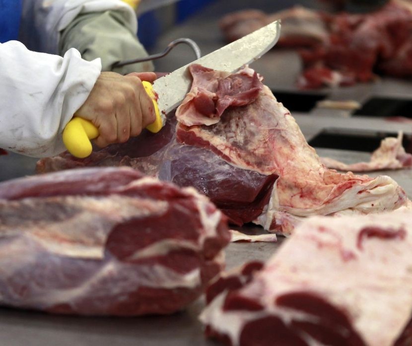 China retoma importações de carne bovina brasileira