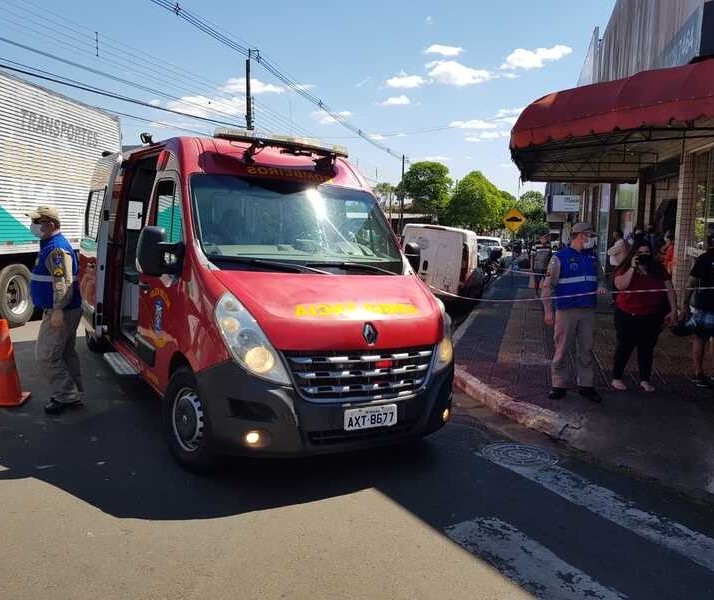 Motociclista morre em acidente envolvendo carro em Maringá