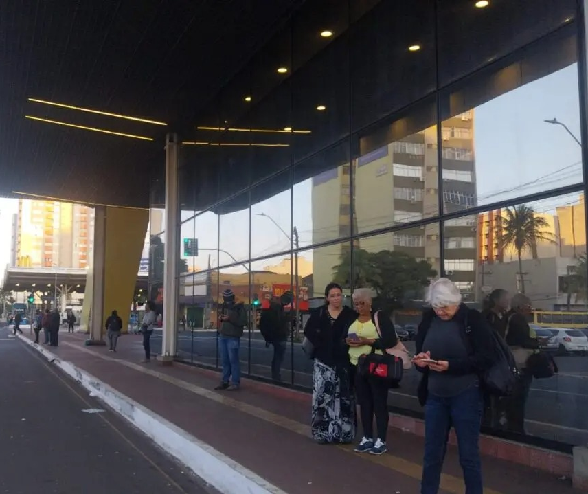 Prefeituras emitem nota sobre greve e concessionárias se manifestam