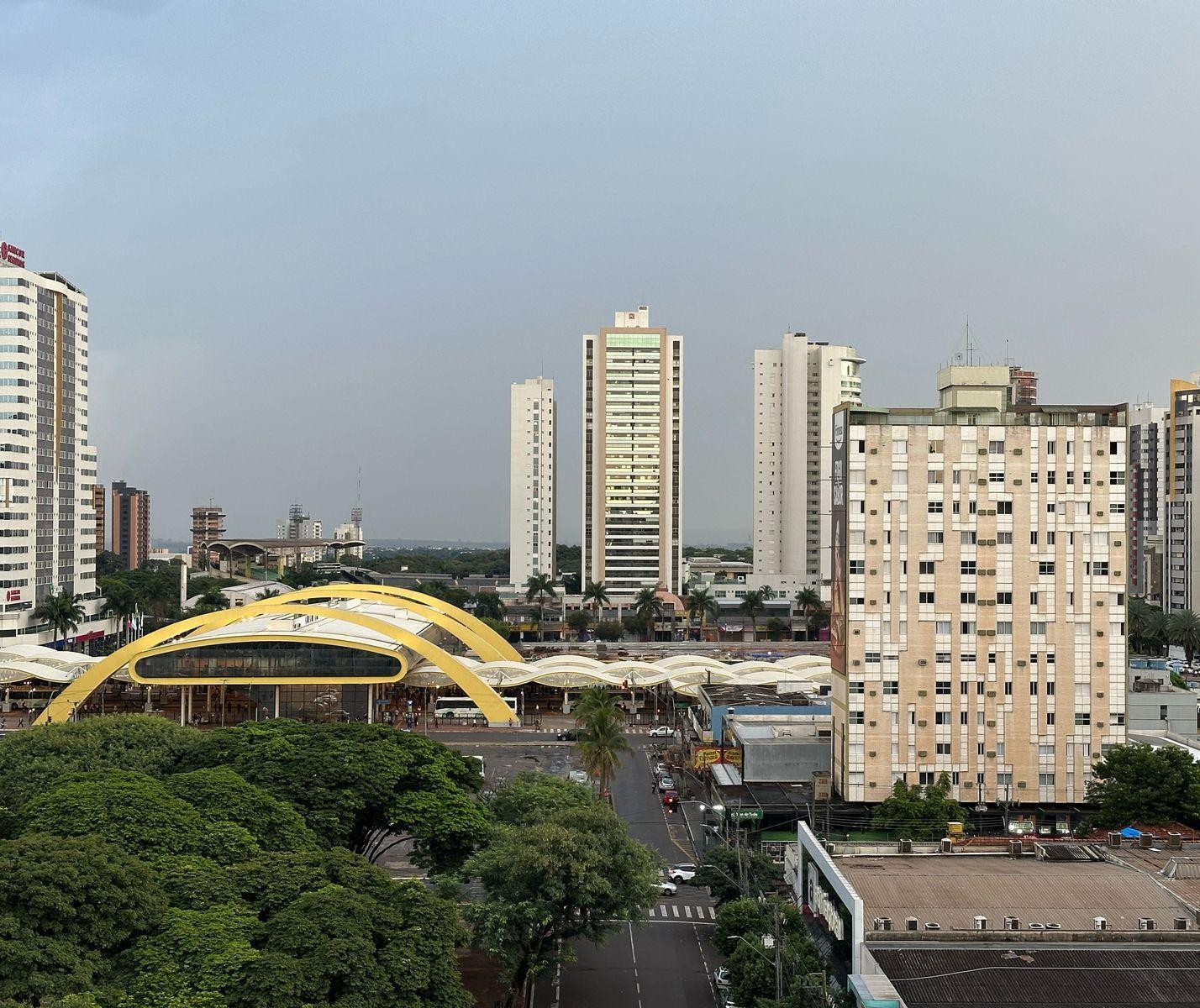 Terça-feira (11) com pancadas de chuva e máxima de 28º C em Maringá; veja previsão