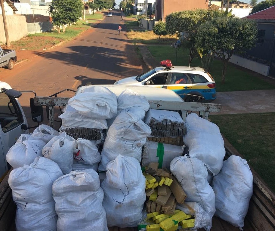 Denarc de Maringá apreende 745 quilos de drogas