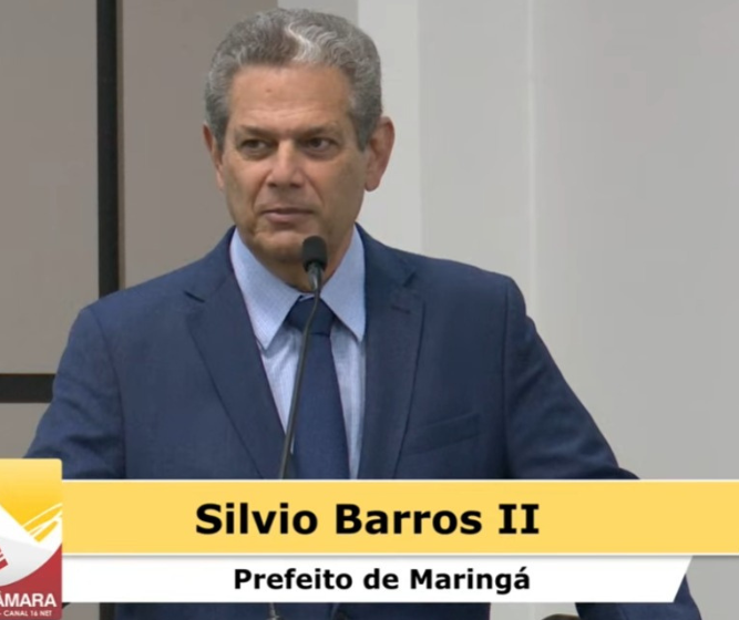 Prefeito fala aos vereadores na primeira sessão ordinária de 2026