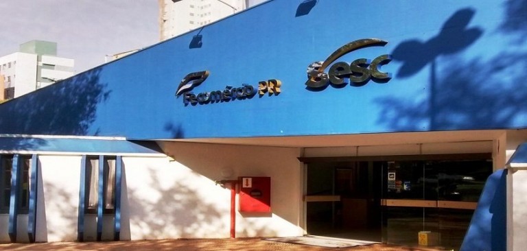 Sesc Maringá arrecada itens de higiene pessoal para mulheres