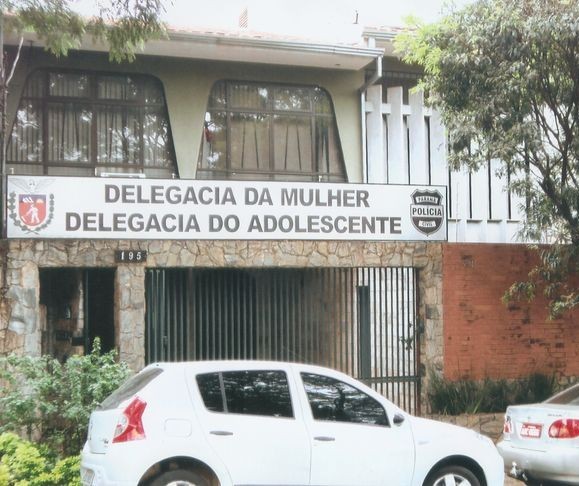 Prefeitura afasta professor de natação suspeito de molestar aluna