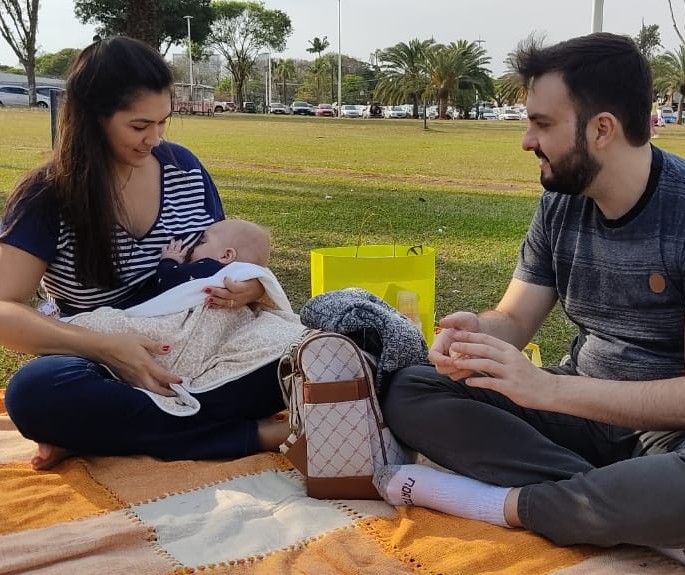 Encontro reúne mães na praça da Catedral de Maringá