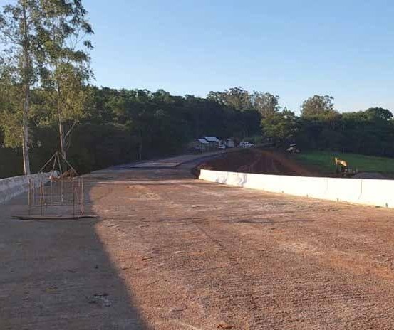 População de Terra Boa denuncia falta de manutenção da ponte sobre o Rio Ligeiro