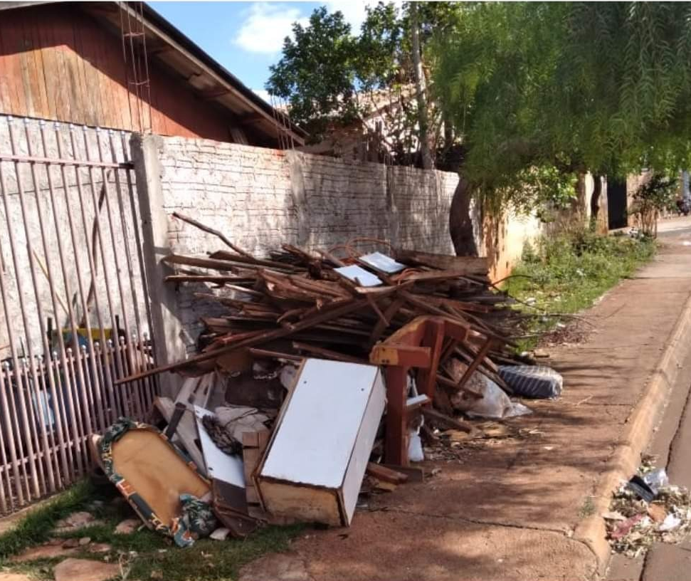 Mais de 10 toneladas de entulhos são recolhidos em dois dias, em Sarandi