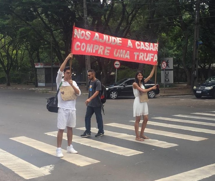  Casal vende trufas para ‘bancar’ festa e incentivar casamentos