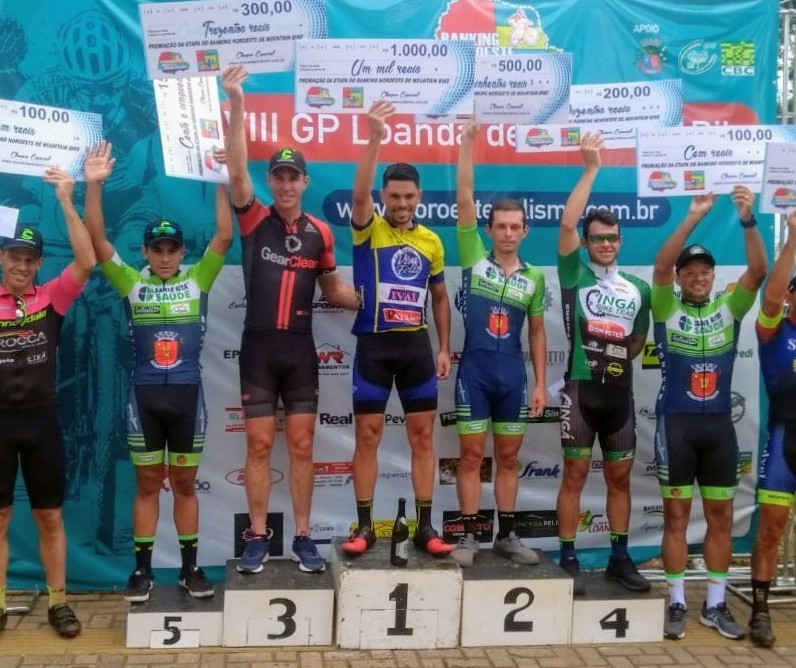 Atletas de Maringá conquistam sete pódios em competição de ciclismo