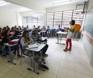 Estão abertas as inscrições para a eleição de diretores da rede estadual de ensino