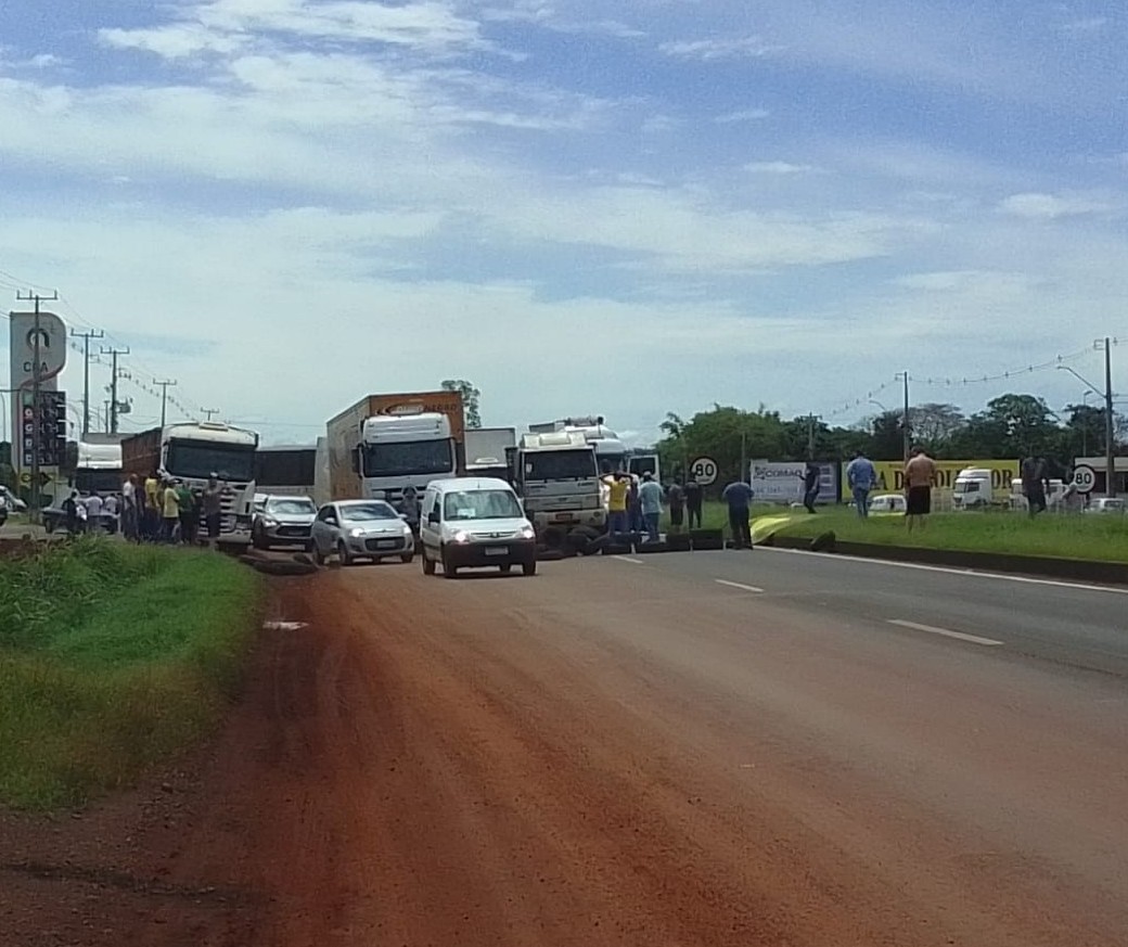 Reflexo dos bloqueios em Maringá