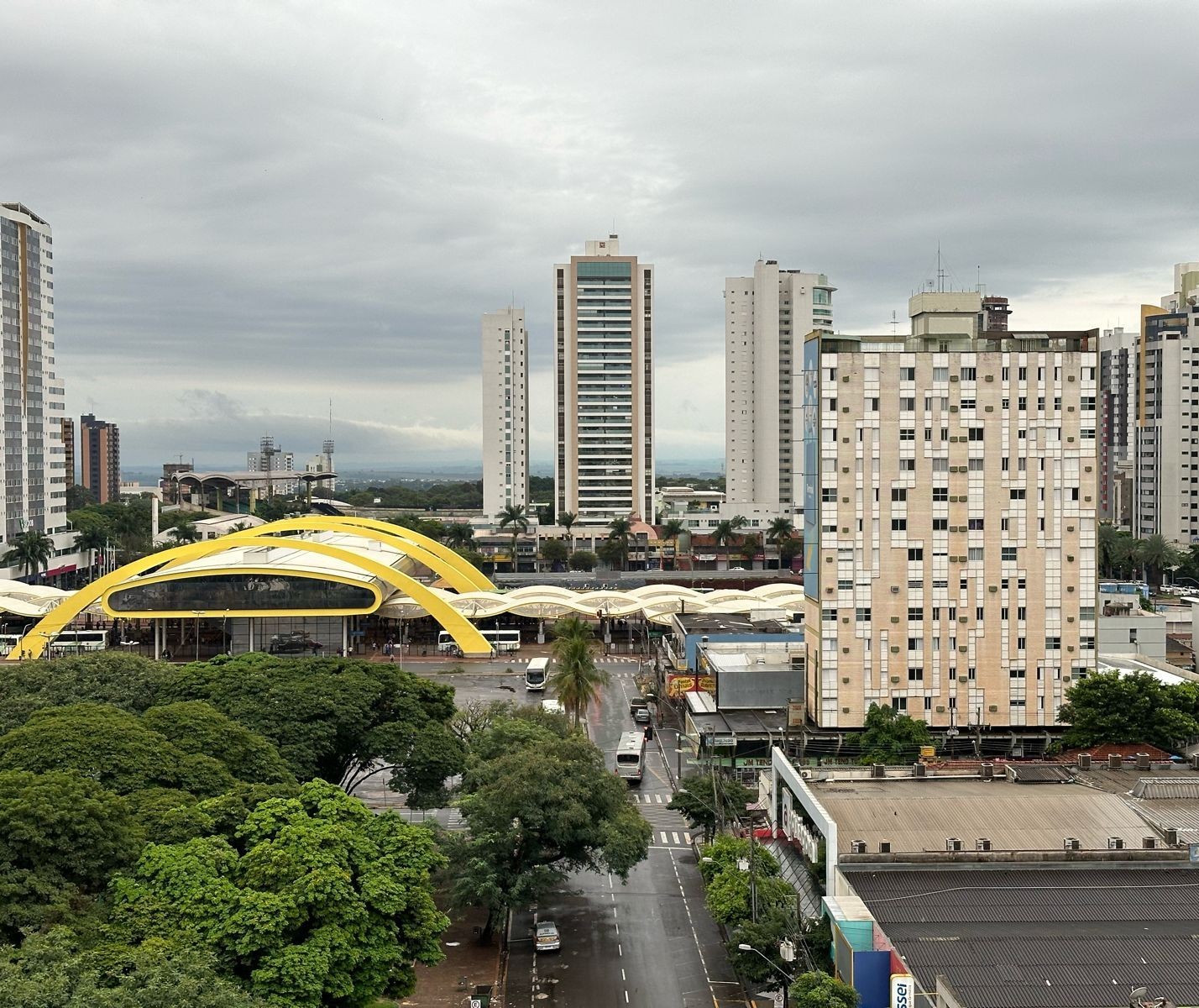 Veja como fica o tempo em Maringá nesta segunda-feira (15)