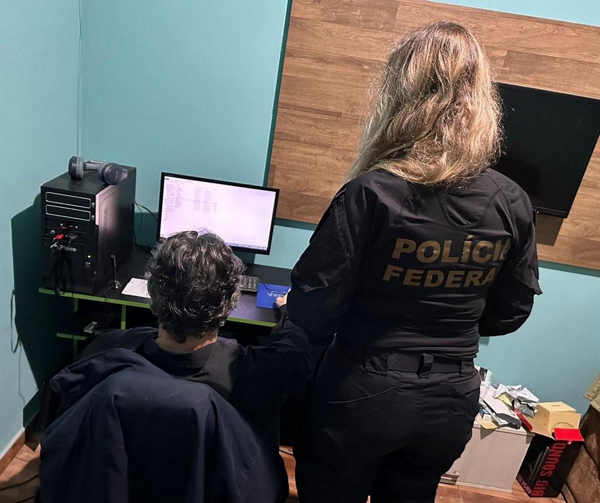 PF prende homem com material de abuso sexual infantil em Curitiba