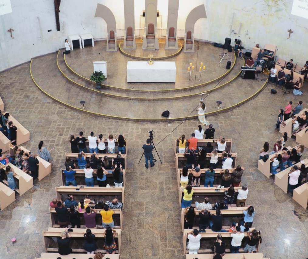 Evento arrecada recursos para projetos do grupo missionário Raio de Luz