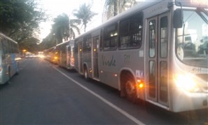 Motoristas da TCCC param por pouco mais de uma hora