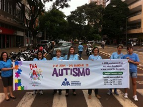 Ações marcam Dia Mundial do Autismo em Maringá