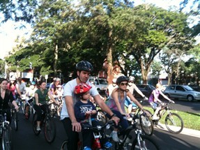 Mais de 400 ciclistas participaram do passeio ciclístico da Semana do Meio Ambiente