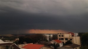 30 casas foram atingidas por temporal em Campo Mourão