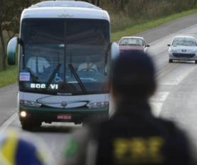 Movimento nas rodovias deve aumentar até 30% nesta quarta-feira (24)