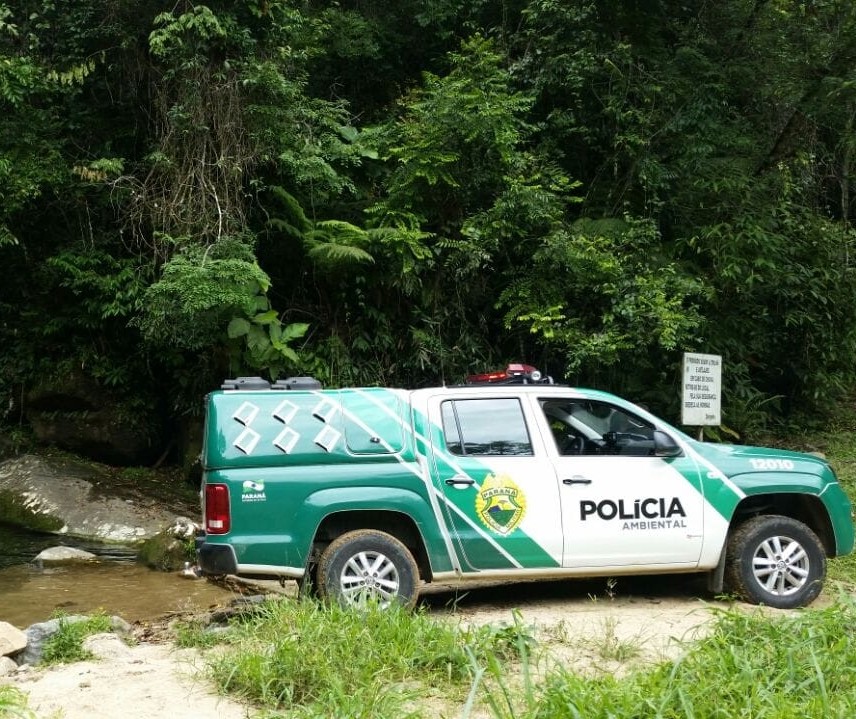 Polícia Ambiental prende dois pescadores e apreende 50kg de peixes