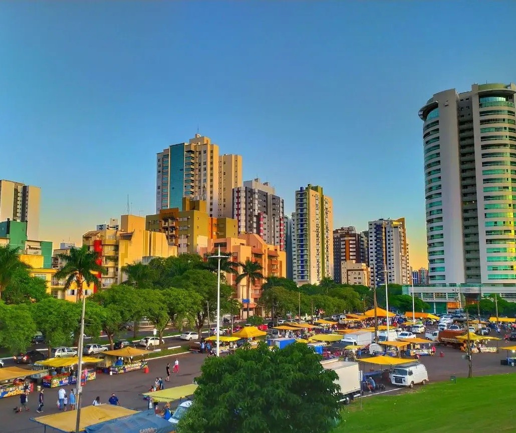 Tempo segue firme em Maringá nesta terça-feira (22), com sol e calor