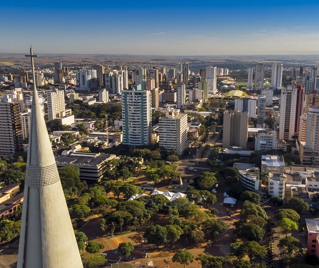 Maringá: confraternizações de Natal poderão ter no máximo 10 pessoas