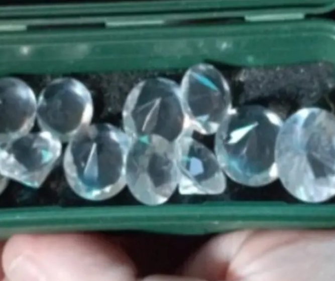 Operação prende grupo suspeito de roubo de diamantes em Londrina