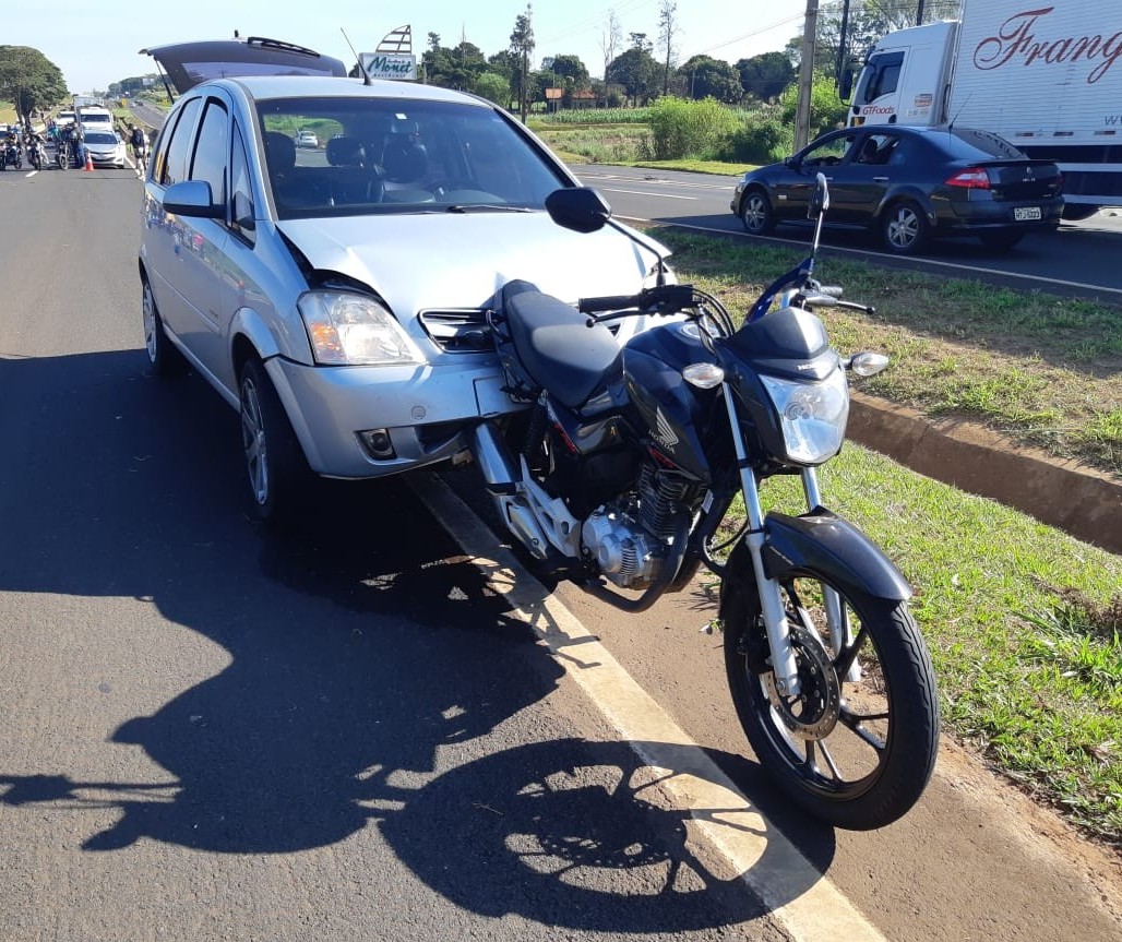 Motociclista fica gravemente ferido em acidente na BR-376