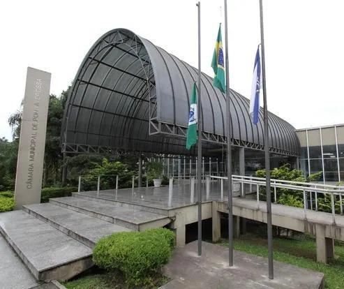 Vereador é processado por ofensas à secretária municipal de Ponta Grossa