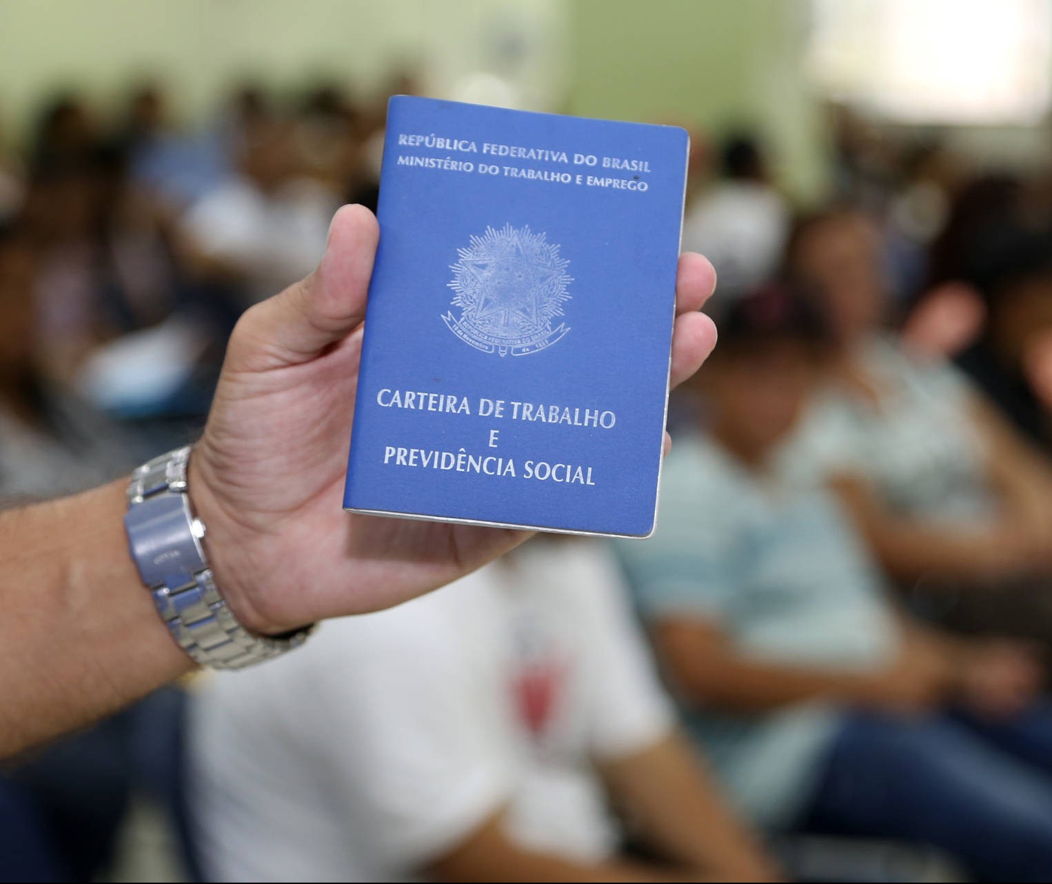 Agência do Trabalhador de Maringá oferta 328 vagas na próxima semana 