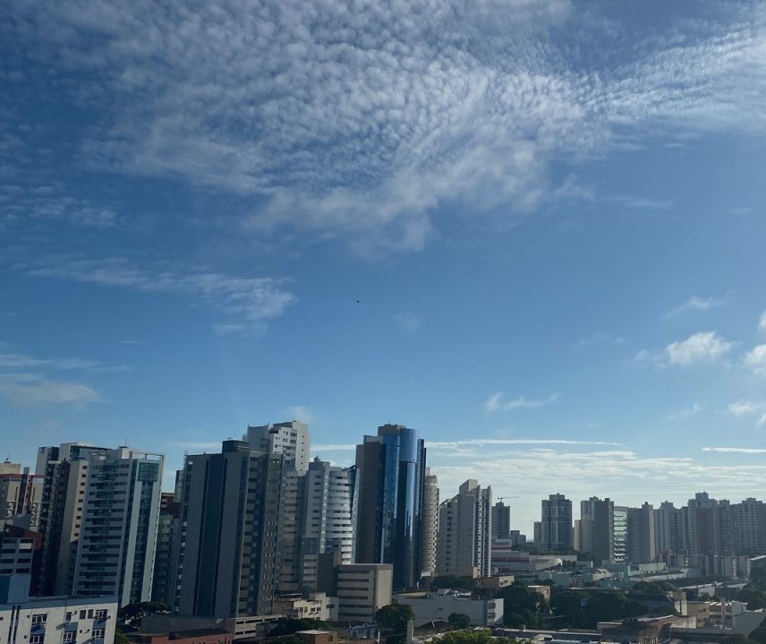 Sexta-feira amanhece com tempo estável, mas chuva se aproxima