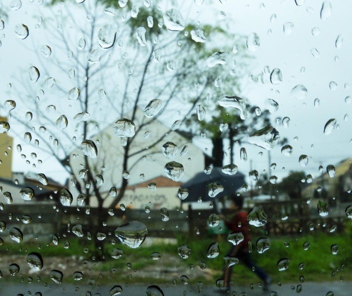 Maringá tem previsão de chuva e frio para este sábado (28)