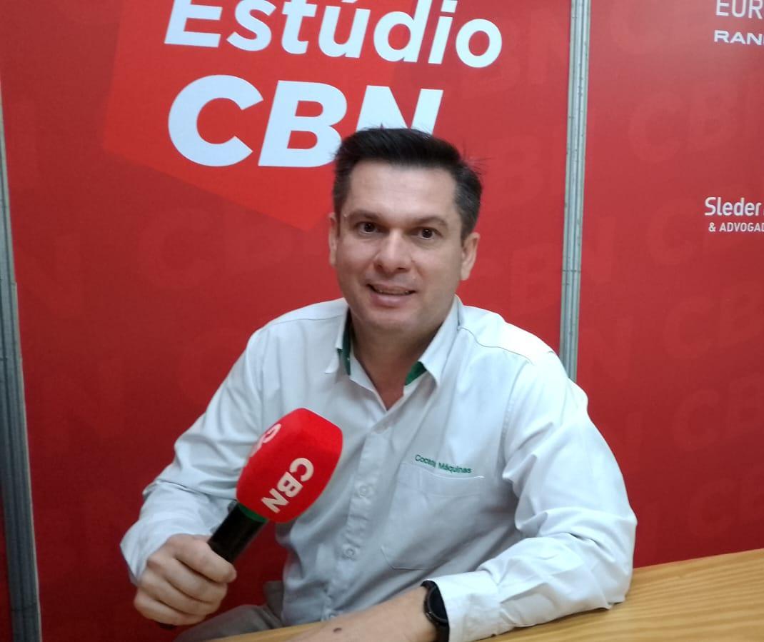 Como a tecnologia embarcada em máquinas melhora o trabalho no campo