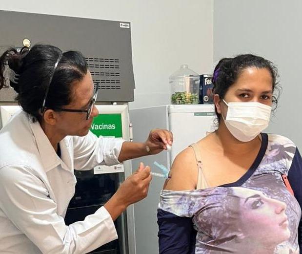 Sesa faz apelo para aumentar vacinação de gestantes contra vírus sincicial