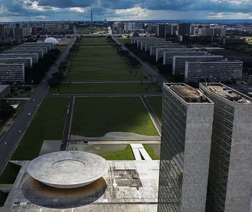 Por mais que se tenha uma crise política, o país vai crescer