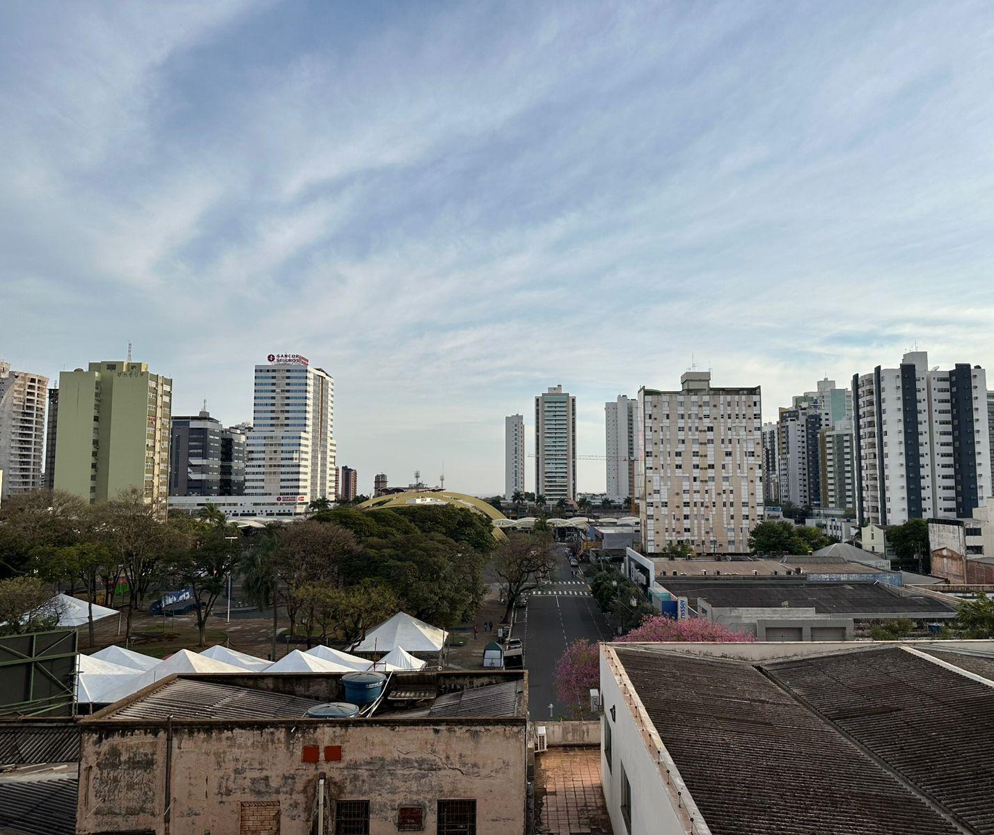 Previsão indica tempo firme e máxima de 31° C em Maringá