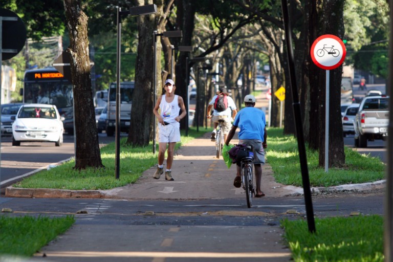 Maringá quer ter mais de 30 quilômetros de ciclovias em 2018