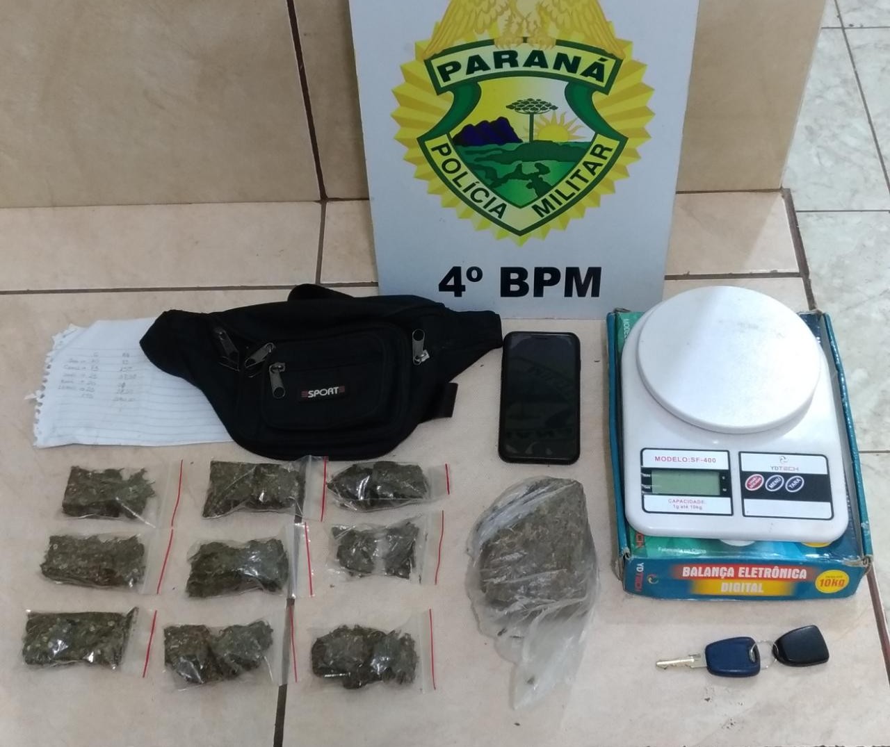 Motorista é detido após PM encontrar maconha em seu veículo 