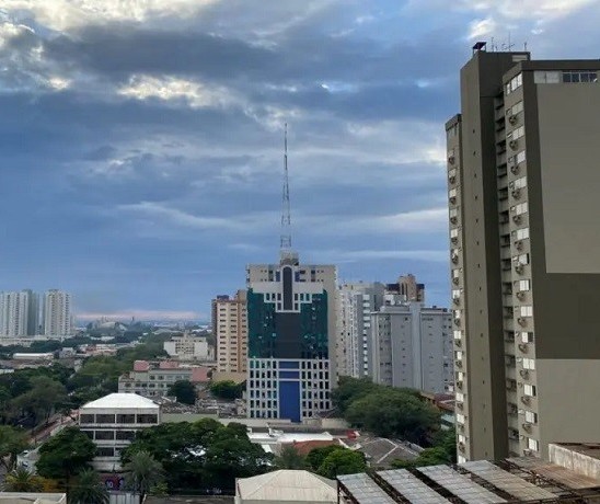 Quarta-feira amanhece com tempo instável em Maringá