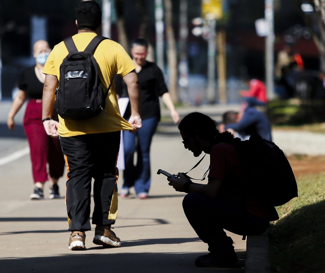 Alta taxa de jovens ‘nem-nem’ agrava situação da Previdência Social, diz especialista