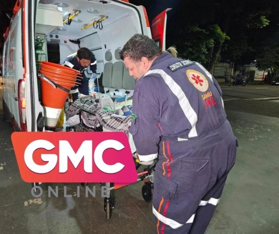 Adolescente de 15 anos é baleado em campo de futebol