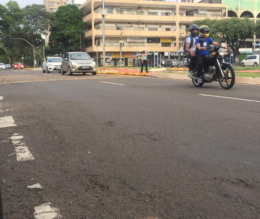 Frota de motos cresce mais do que de carros em Maringá